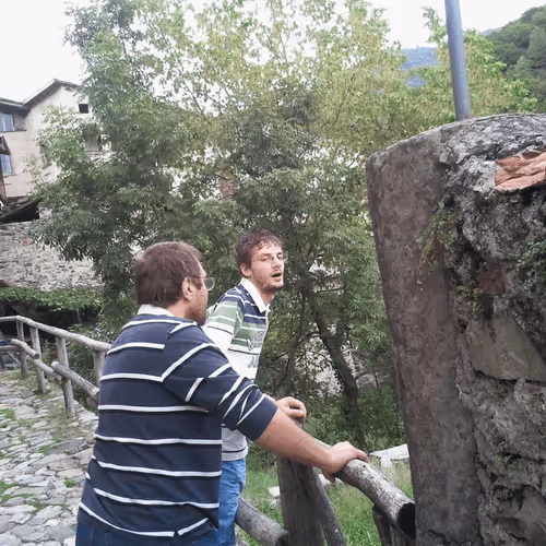 Item #47214077244790254150951228870277529554158353613299284939829940203510573301761 Media