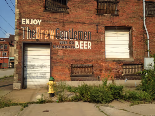 Item #91931664106156571735263247446027128189393314859416519894388302206971529920513 Media