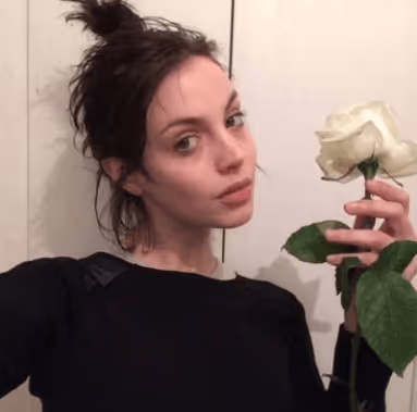 Item #82655063069915392819879054813386385053944159601982538321307200913508797513729 Media