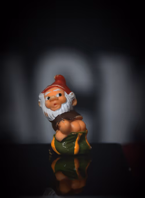 Item #74202252938390004616604948620215209941710540159636639522178368021602844540929 Media