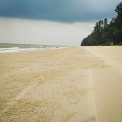 ketapang_beach