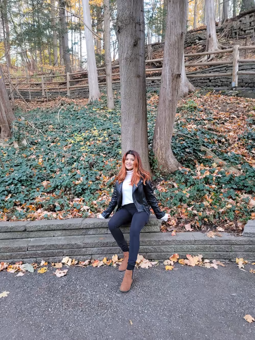 Item #104067061216888639204049758266491847344328349549309456641886273660198575931393 Media