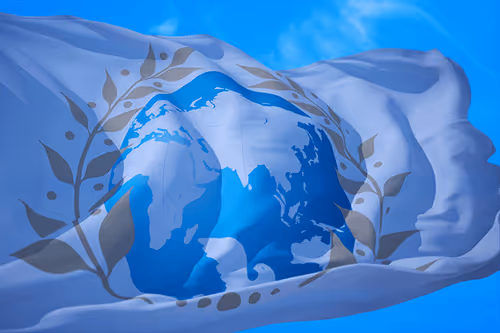 Item #80390060030853805991279322829627921456173715833405309723844448037492582514689 Media