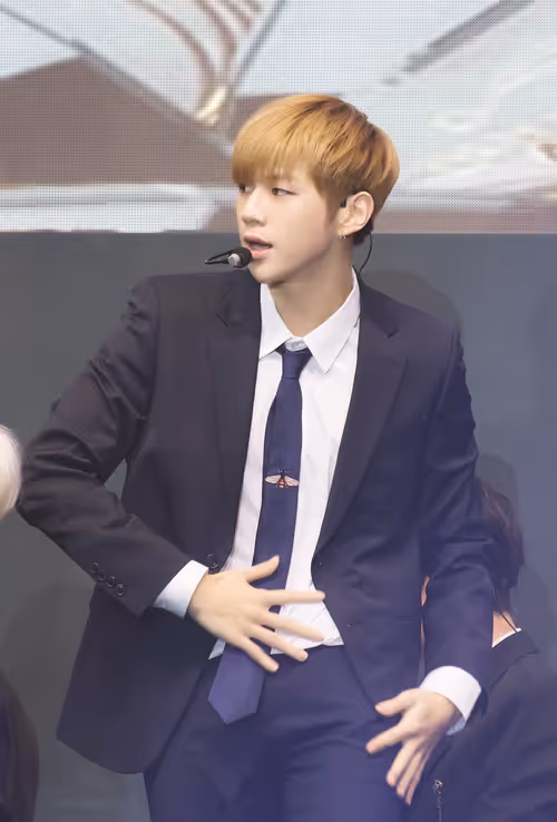 Item #100654209487187447309856383506332496497973158716362146239132857656822277865473 Media