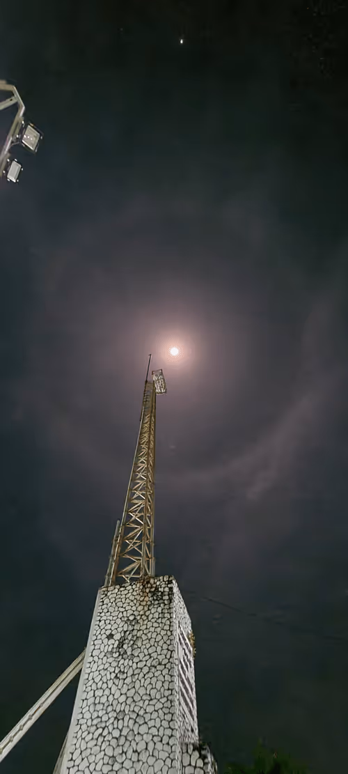 Item #77639649618359044565845836296384692448333239705158820447638111208754827493377 Media