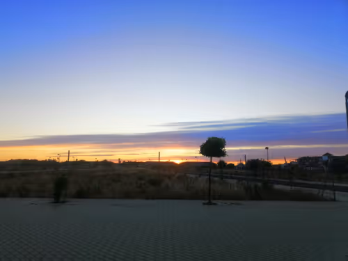 Item #112734530857144882359999642701628212224458434027144103607303888258107866873857 Media