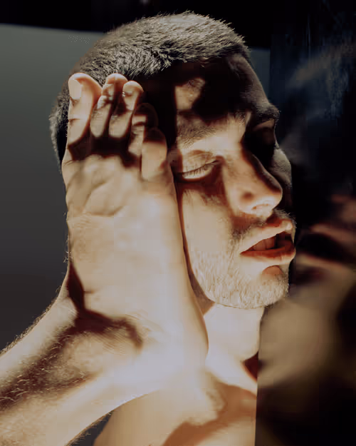 Item #109162157552346088047496633038404394118504199992061596446112929332451291955201 Media