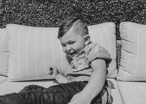 Item #76265303234218797531395326780060407197600721664743999430449730556992763723777 Media