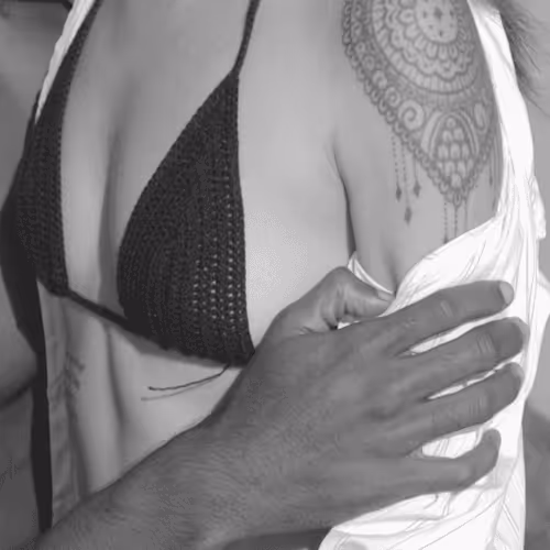 Item #69745872247393603110661768398030768345853984638807760637130407308487158661121 Media