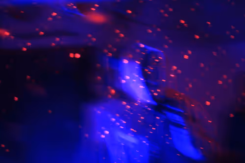 Item #25388429571187189400142896144030193801342767201083735738326485290392039194625 Media