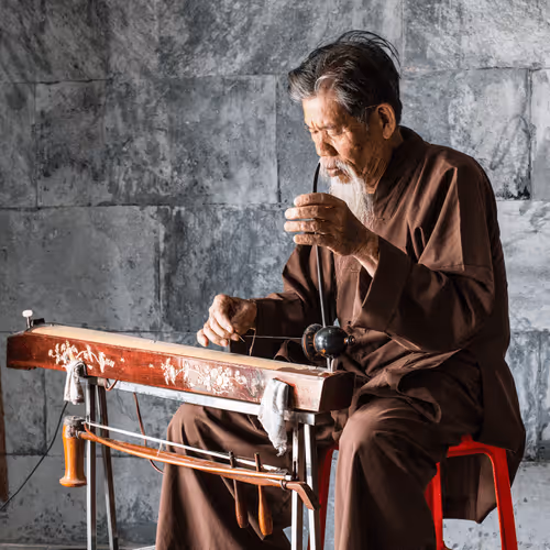 Item #80488266671287018131558448213082272878703229800970441297784273638983582351361 Media