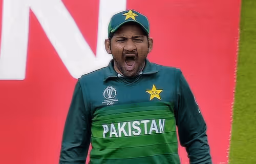 Item #73430377748437632300210939424506582758372413475857115437499436797903251701761 Media