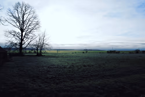 Item #25048395052866519615583306303043483840076282884633851044387431716879083765761 Media