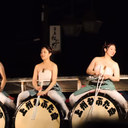 Taiko Girlz