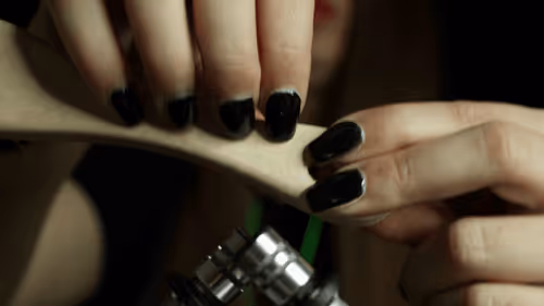 Item #43291947580418388530220176562097896641577478294017941569783936672793888817162 Media