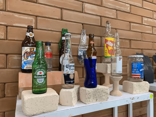 Item #9644140920865626998026358892849977605138288347402937932603939487790103790568 Media