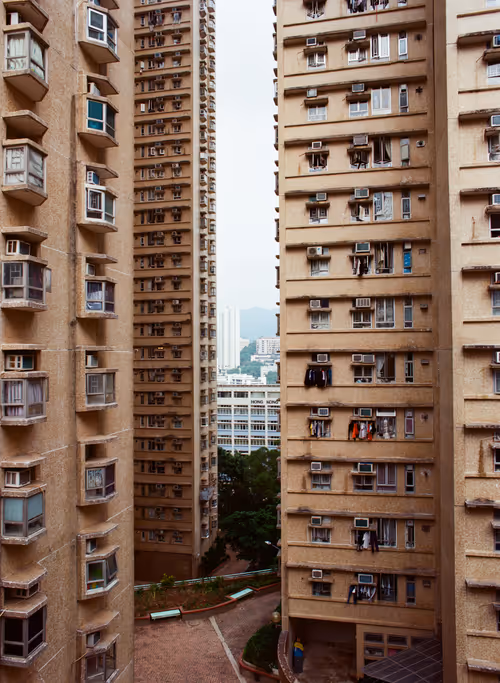 Item #25255888101002382068529850944543426464407705804600295961589146184056127356929 Media