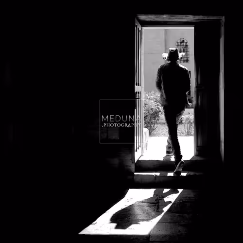 Item #112381046722962836592974674419935165827730707126809541689433939952586872324106 Media