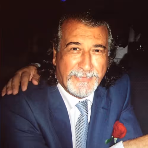 Item #27055936413731589833749806436341934723921068581587531590094733429339915822864 Media