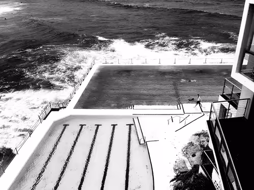 Item #74817359076642782556585350322471739713426593632609016310354114305920212140033 Media