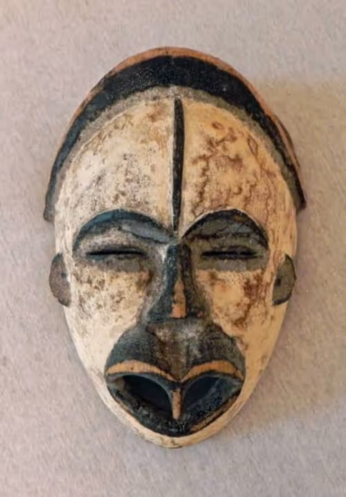 Item #67688196837042350046382035163022337618177455429245151643429317414829563052033 Media