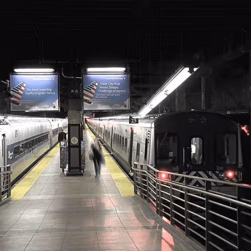 Item #30396210411431595672388615740324323346306299904975552388122083784031842861057 Media