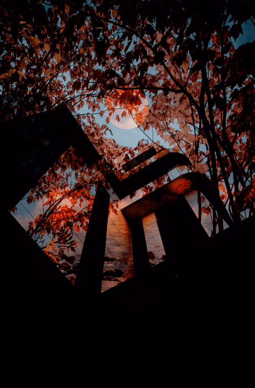 Item #100561679271388112637782562327746489778009710340047848762817079286819532570625 Media