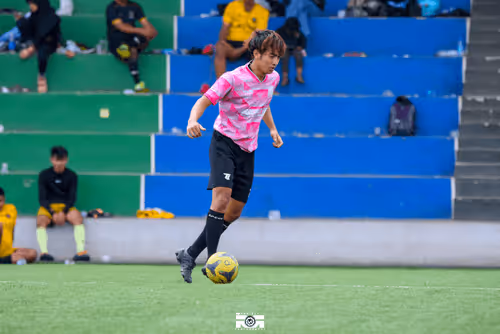 Item #56086636942858182592580003386888353806856981167797893911169435231887990718564 Media