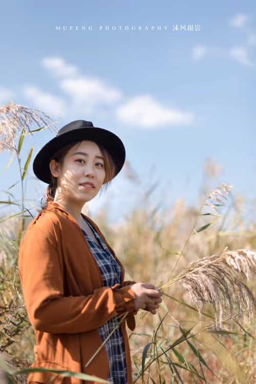 Item #9260538880738646448046418891529255088625136826813512017686583766527667863652 Media