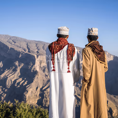 Item #112381046722962836592974674419935165827730707126809541689433939922900058374154 Media