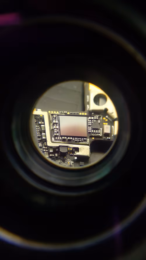 Item #22860277933579263329576932077257400500522901979994138145434977317543781335041 Media