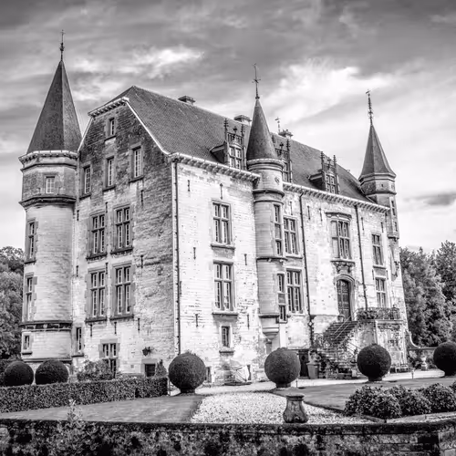 Item #11344951791161137659104281754392441656555545527549605551491260768033202765825 Media