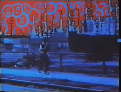 Item #64033267304362519580439982441308994975958349507284593588752999459191582097418 Media