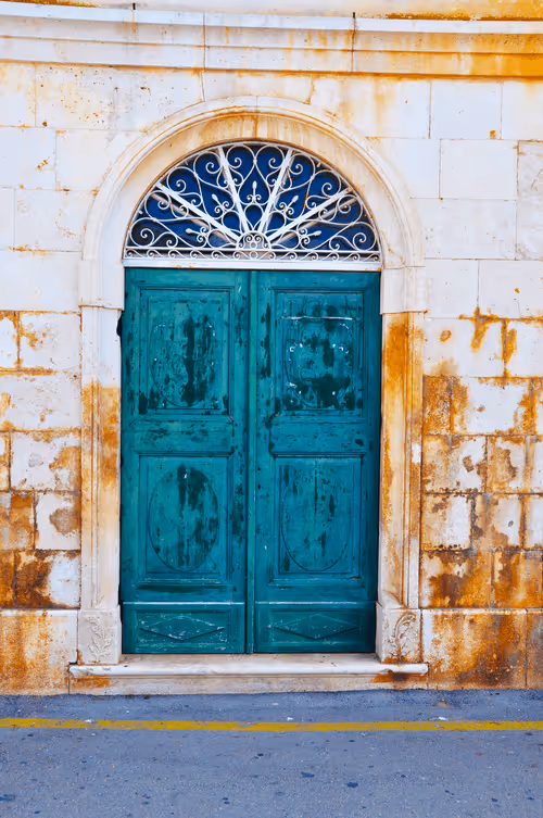 Item #23186007729053203064202564950252010176441349976529161374651306468518532218881 Media