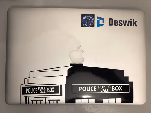 Item #11109179810418610233123544384795183172325731298422340840285061871921870667777 Media