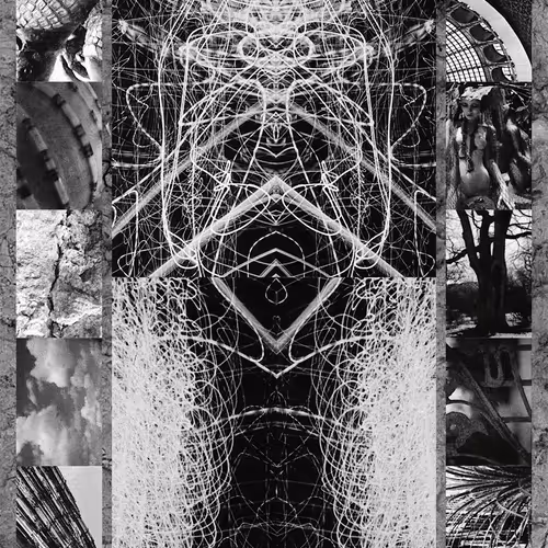 Item #75273069813984072057993738106185652471474454603567834826338096159643016364033 Media