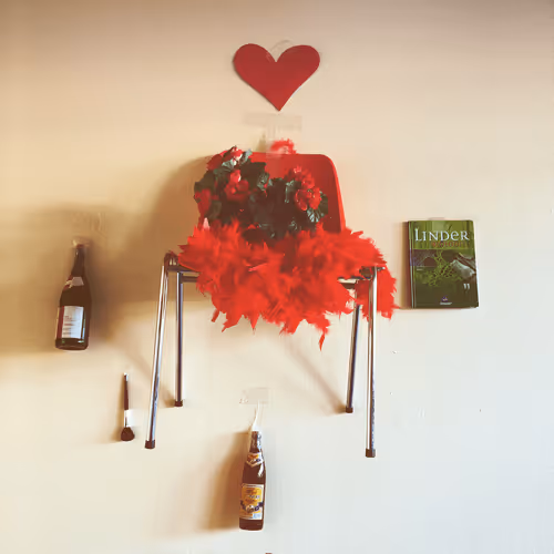 Item #37842337559349919567433855408034054666916451748491191384595090038143567537936 Media