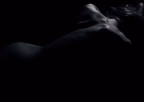 Item #17600324255155483974859458373841560495006206537746897922081710257138846138369 Media