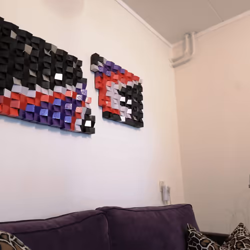 Item #113088837648899661300950411894944467637922950900722906424047255995737968738305 Media