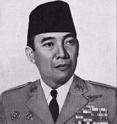 Item #20004573416534287121208021058114551378833870340687555412969484663357475651585 Media