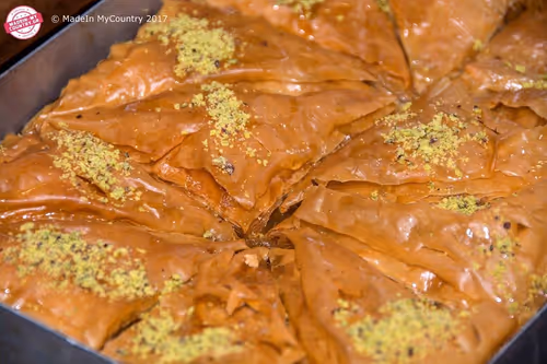 Item #21218919643484846679386017214105436286474954155539936946797714322697012379668 Media