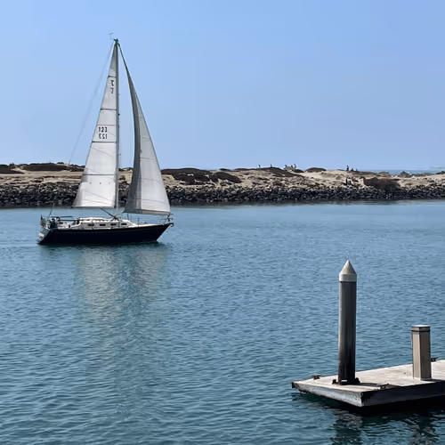 Item #81459986316710356586074574486916152696529700920867081560706467922469336383489 Media