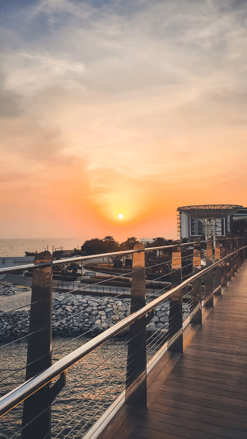 Item #112667008341302243302689137385956133130618064470449479276921417593082209107969 Media