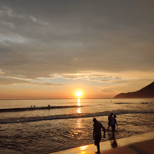 Item #76789129689388299706655966014022744743344792406865654046008114627961493127169 Media