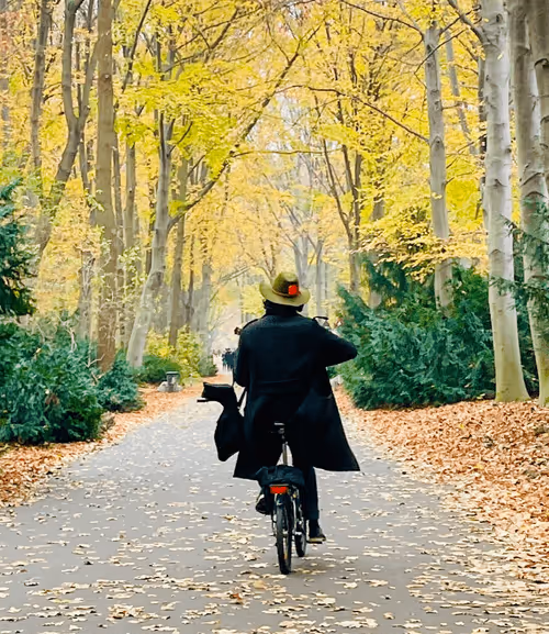 Item #35339417924445304267052449174579644074826086506751043788329225530139197046794 Media