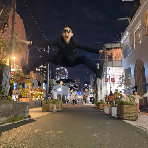 Item #28844510675054363679779527715488115790191086957330320945179443763363679567873 Media