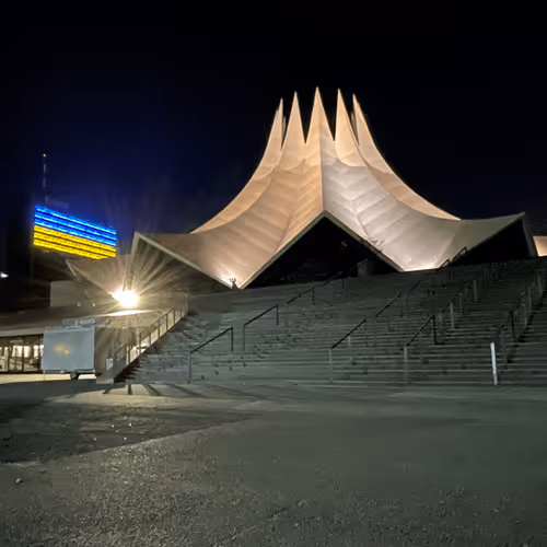 Item #35339417924445304267052449174579644074826086506751043788329225565323569136616 Media