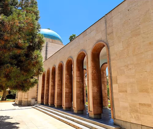 Item #24261417062516319054272586891288046618897856621205575028987138786360427544577 Media