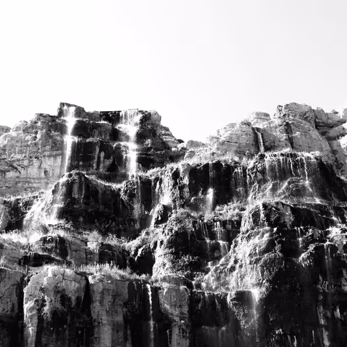 Item #55759144831528513760290913608152882105391237500945405139937590429520681238529 Media