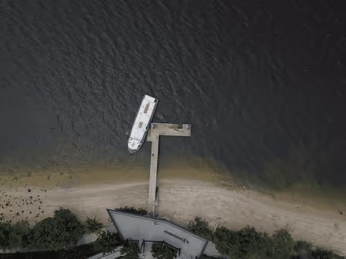 Item #42367402454926581942619760928835310535724341624545693814929607712063663112292 Media